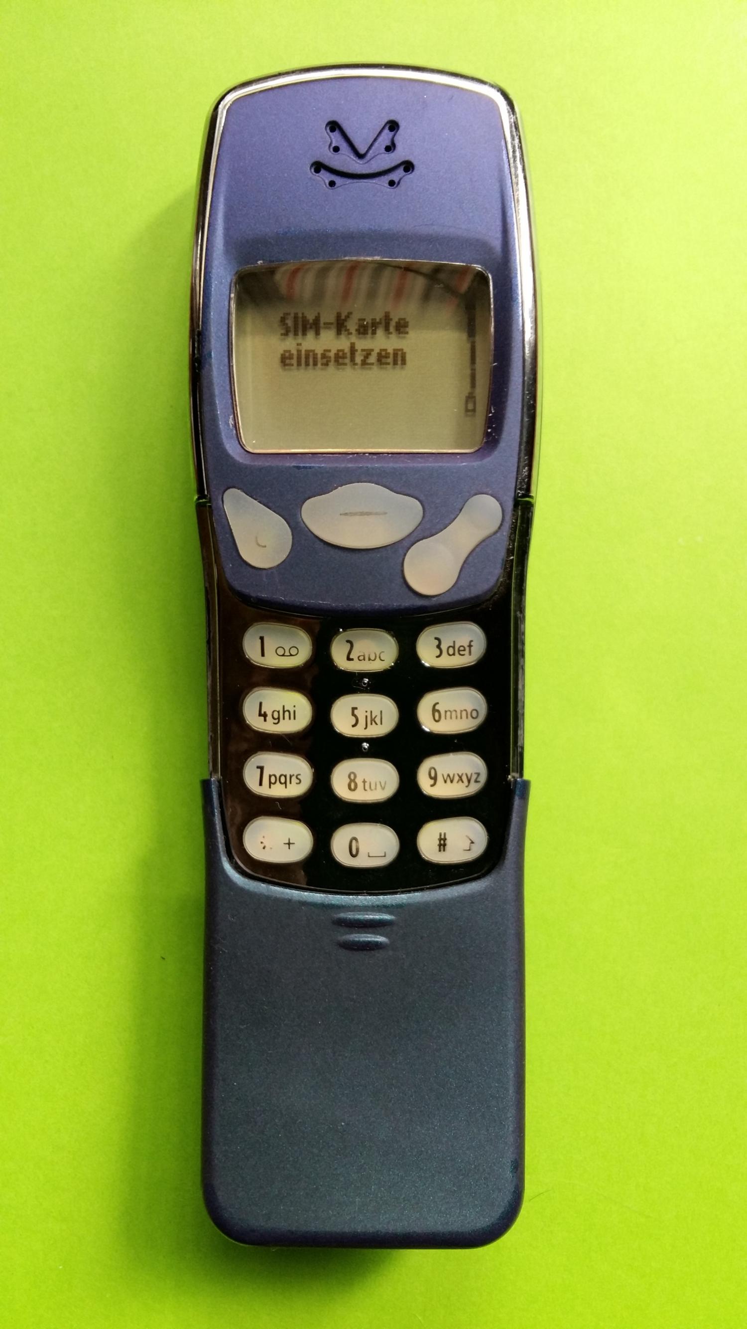 image-7305623-Nokia 3210 (11)2.jpg